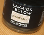Milchschokolade mit Lakritz (Sorte: "Snowball") von Lakrids by Bülow - Nahaufnahme