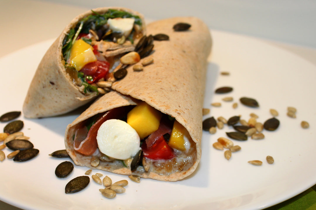 Rezept: Schnelle Mango-Wraps mit Serrano-Schinken & Rucola