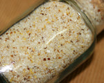 Fleur de Sel mit Espelette-Pfeffer von Quai Sud - Nahaufnahme